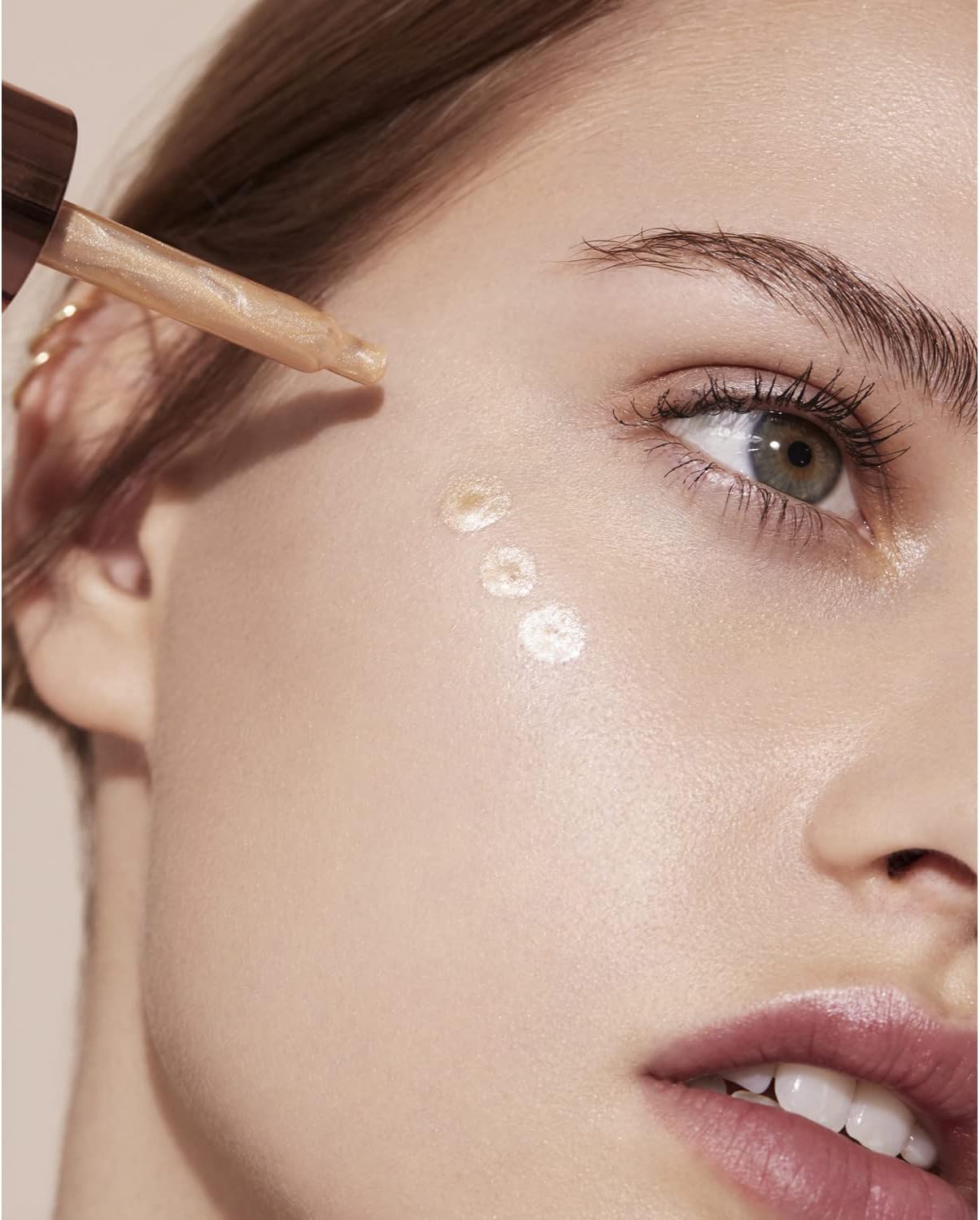 L'Oreal Paris - Glow Mon Amour
